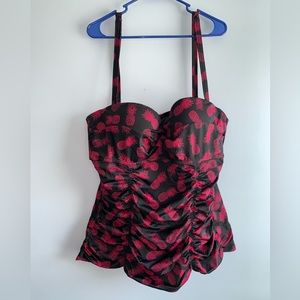 Torrid Size 3 Underwire Ruched Tankini Top Pineapples